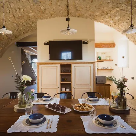 Corte Mira Bed & Breakfast Lonato
