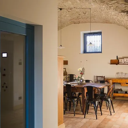 Corte Mira Bed & Breakfast *